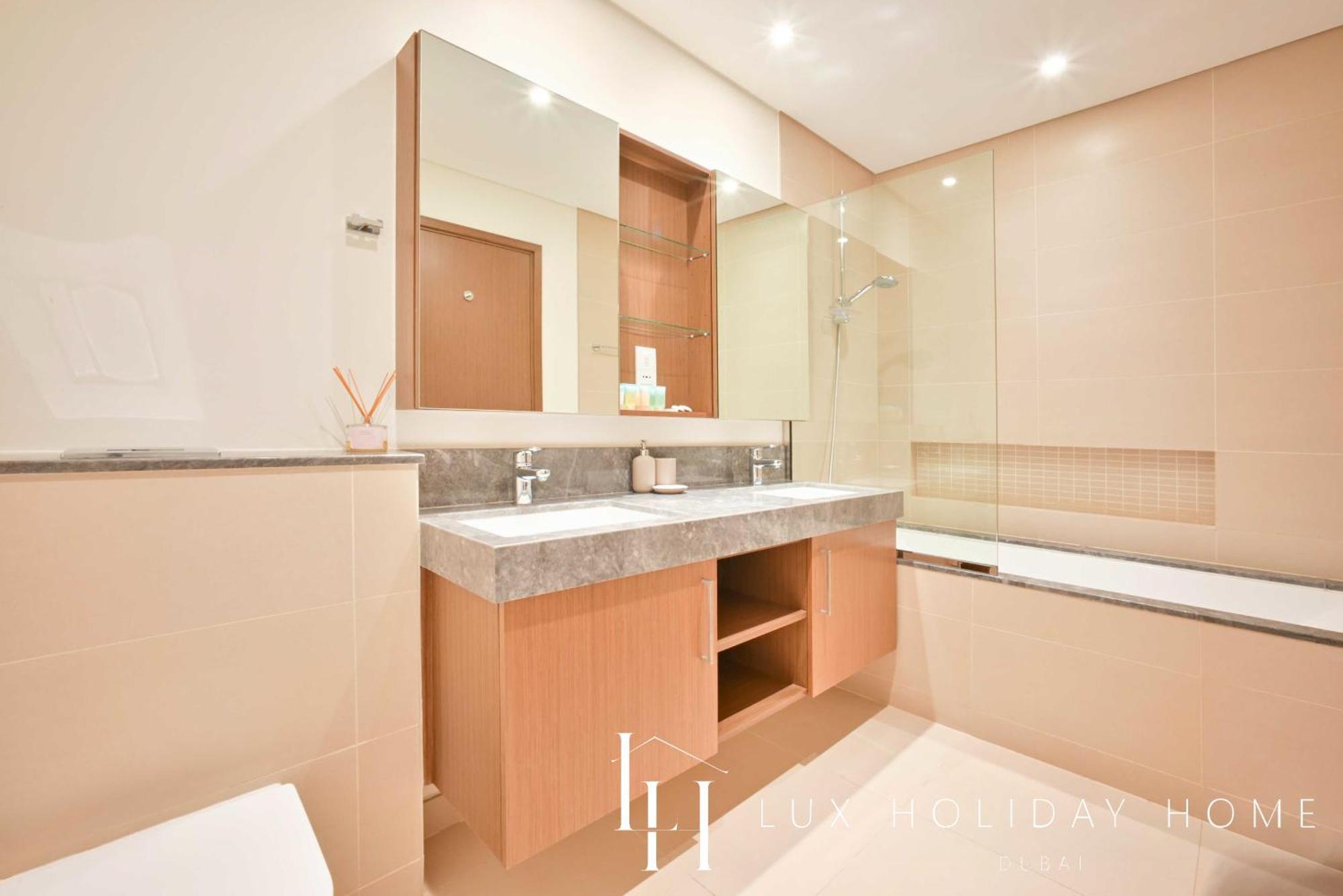 Appartement Lux 52 42 Deluxe Marina View 1 *