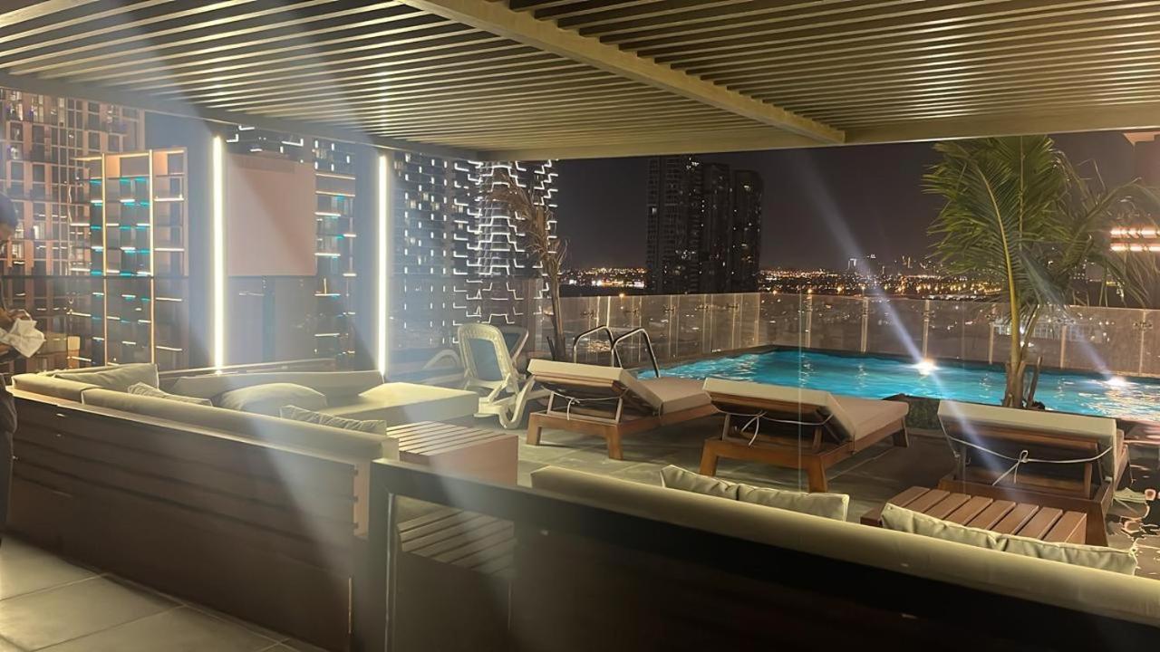 Stylish With Gym And Pool Appartement *