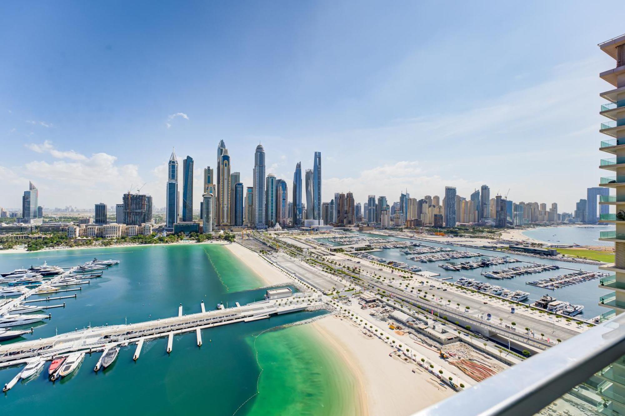Appartement Private Beachfront 2 Bed With 180 Marina Skyline *