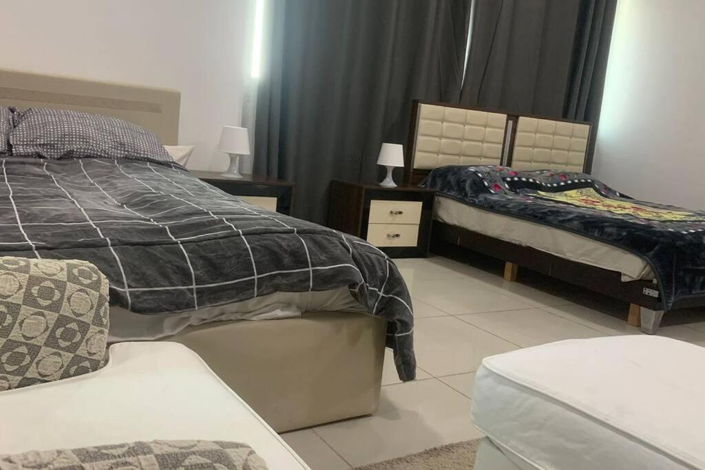 Appartement 2 Bedroom With 4 King Size Beds *