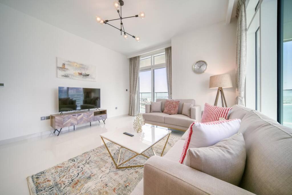 New 2 Bedroom Full Sea View Dubaï