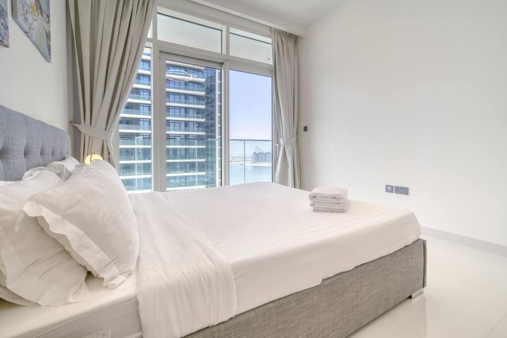 New 2 Bedroom Full Sea View *