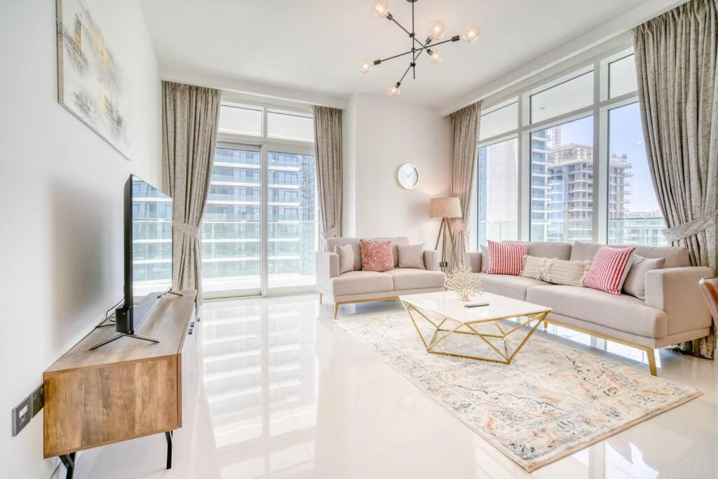 New 2 Bedroom Full Sea View *