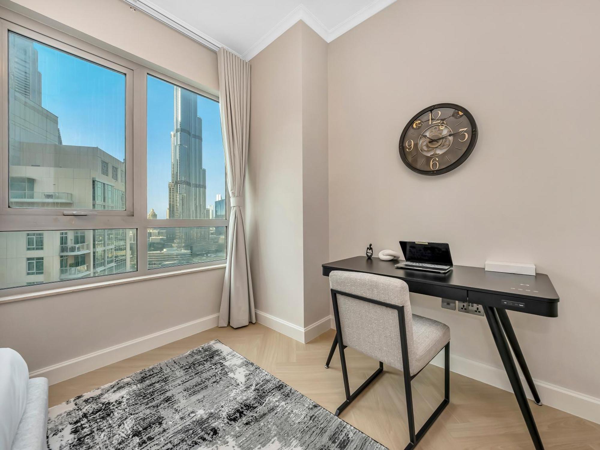 Appartement 4 Bhk In Downtown With Iconic Burj Khalifa Views, 2 Minutes Walk To Mall *