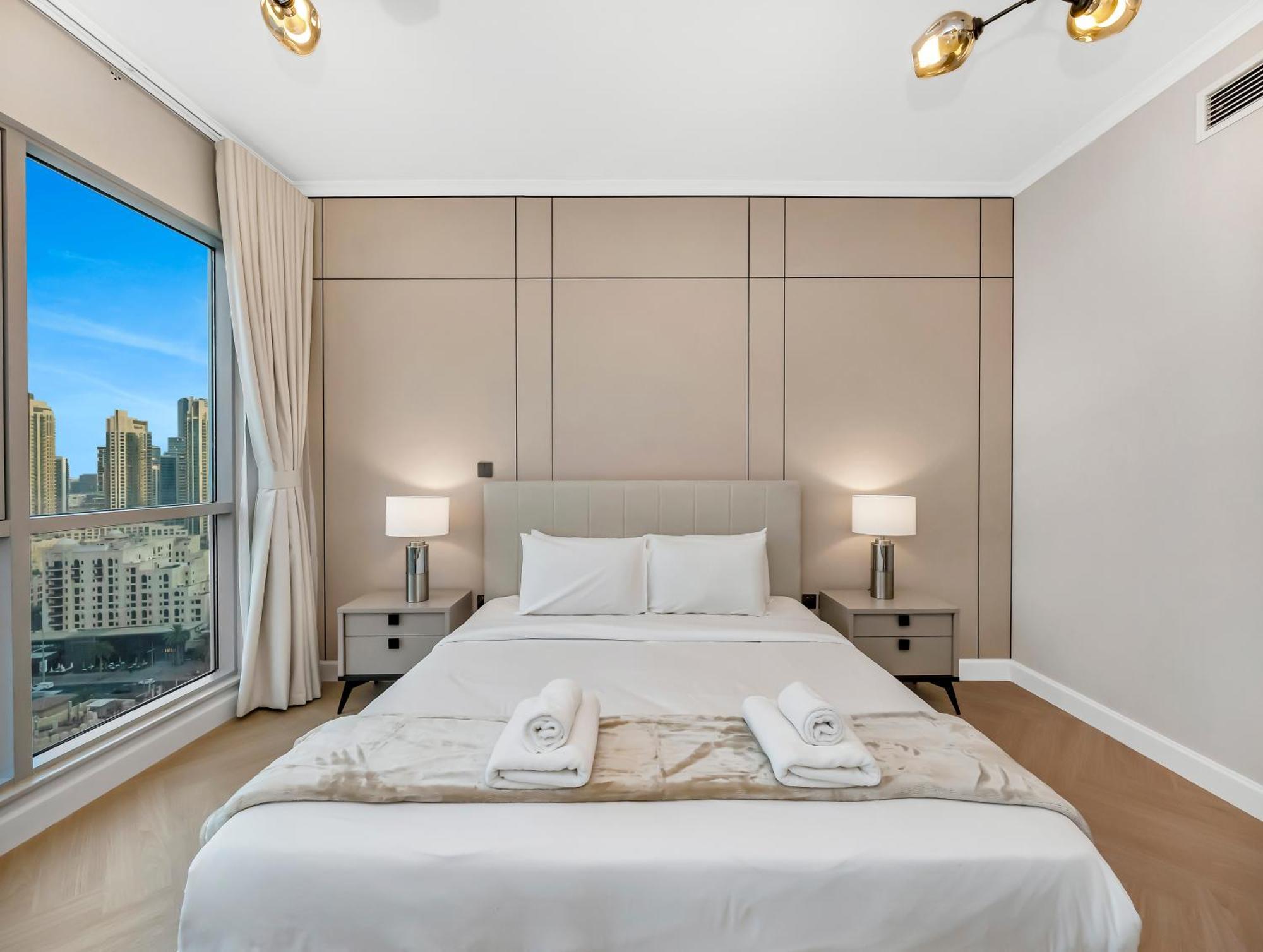 4 Bhk In Downtown With Iconic Burj Khalifa Views, 2 Minutes Walk To Mall Dubaï