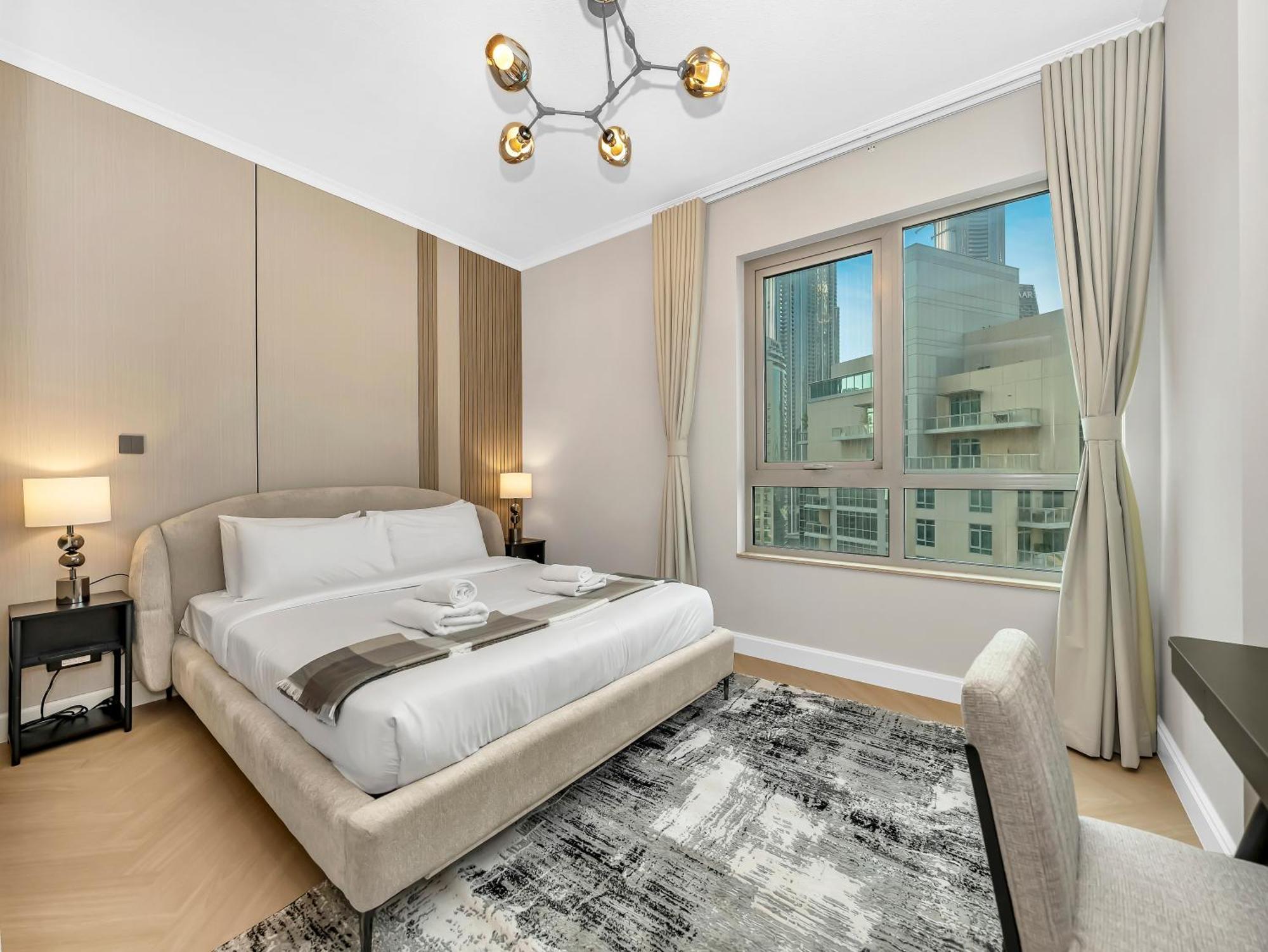 4 Bhk In Downtown With Iconic Burj Khalifa Views, 2 Minutes Walk To Mall Dubaï