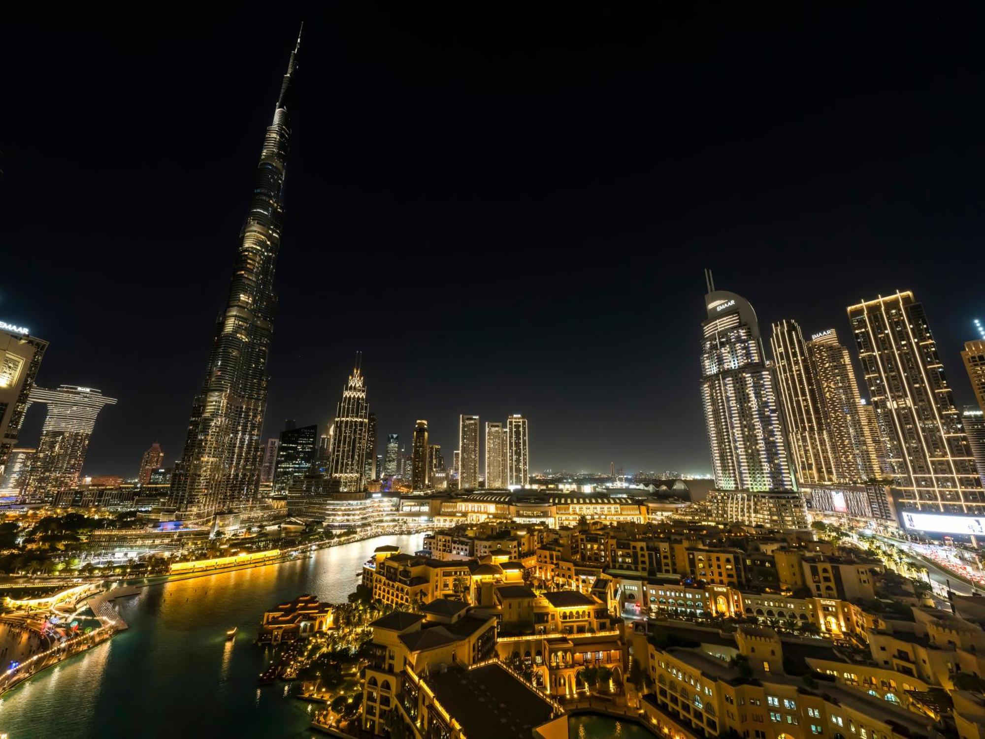 4 Bhk In Downtown With Iconic Burj Khalifa Views, 2 Minutes Walk To Mall Apartamento