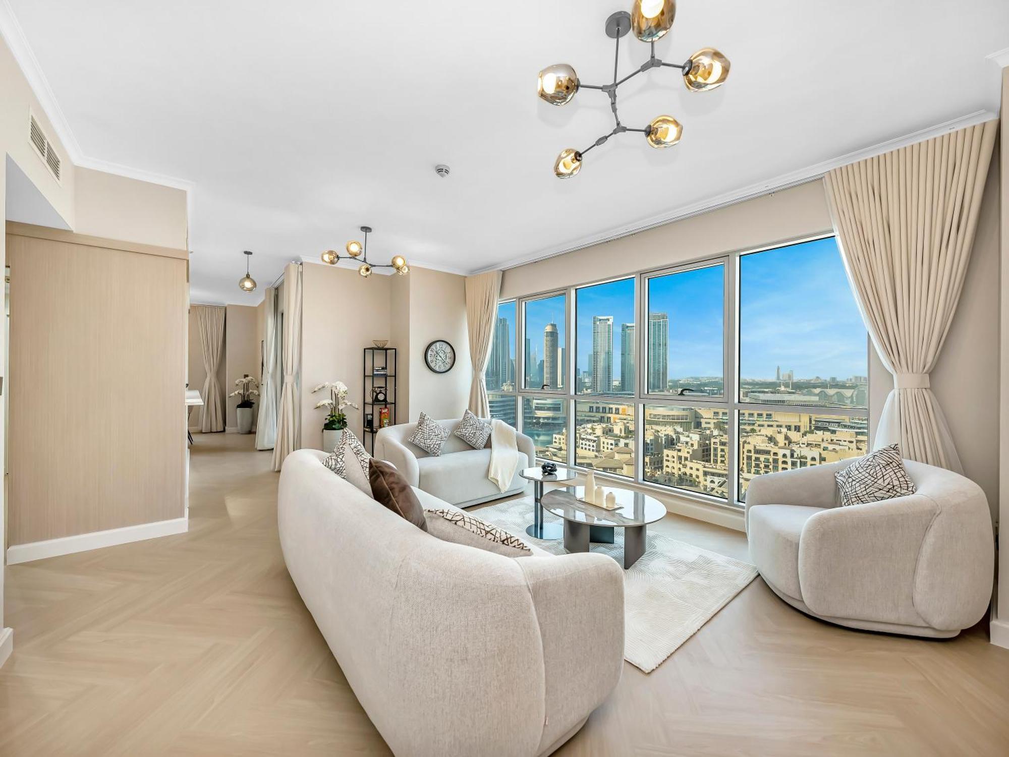 4 Bhk In Downtown With Iconic Burj Khalifa Views, 2 Minutes Walk To Mall Dubaï
