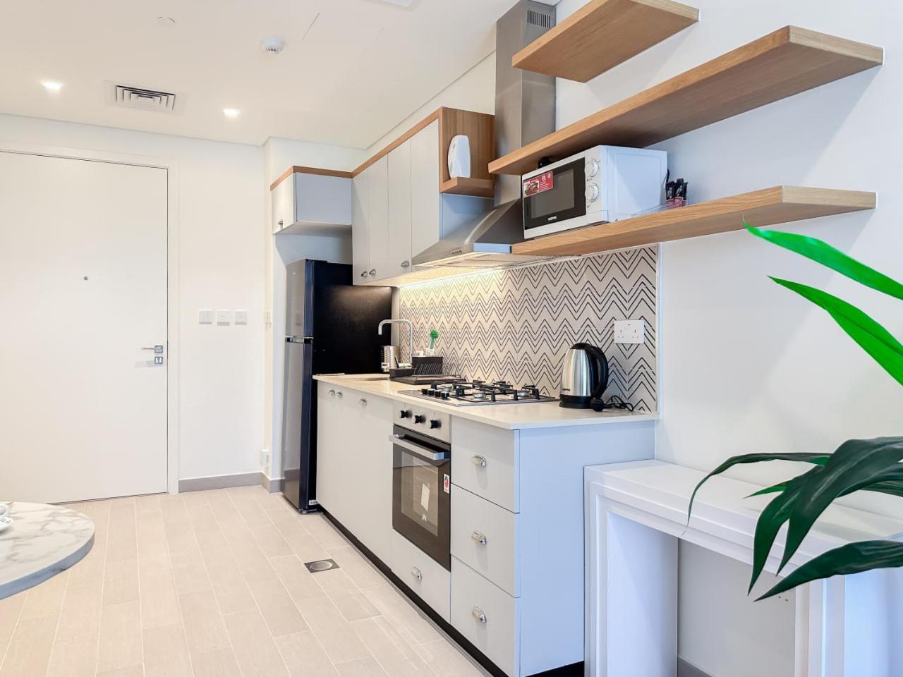 Cozy 1 Bedroom In Golfville Dubai Hills *