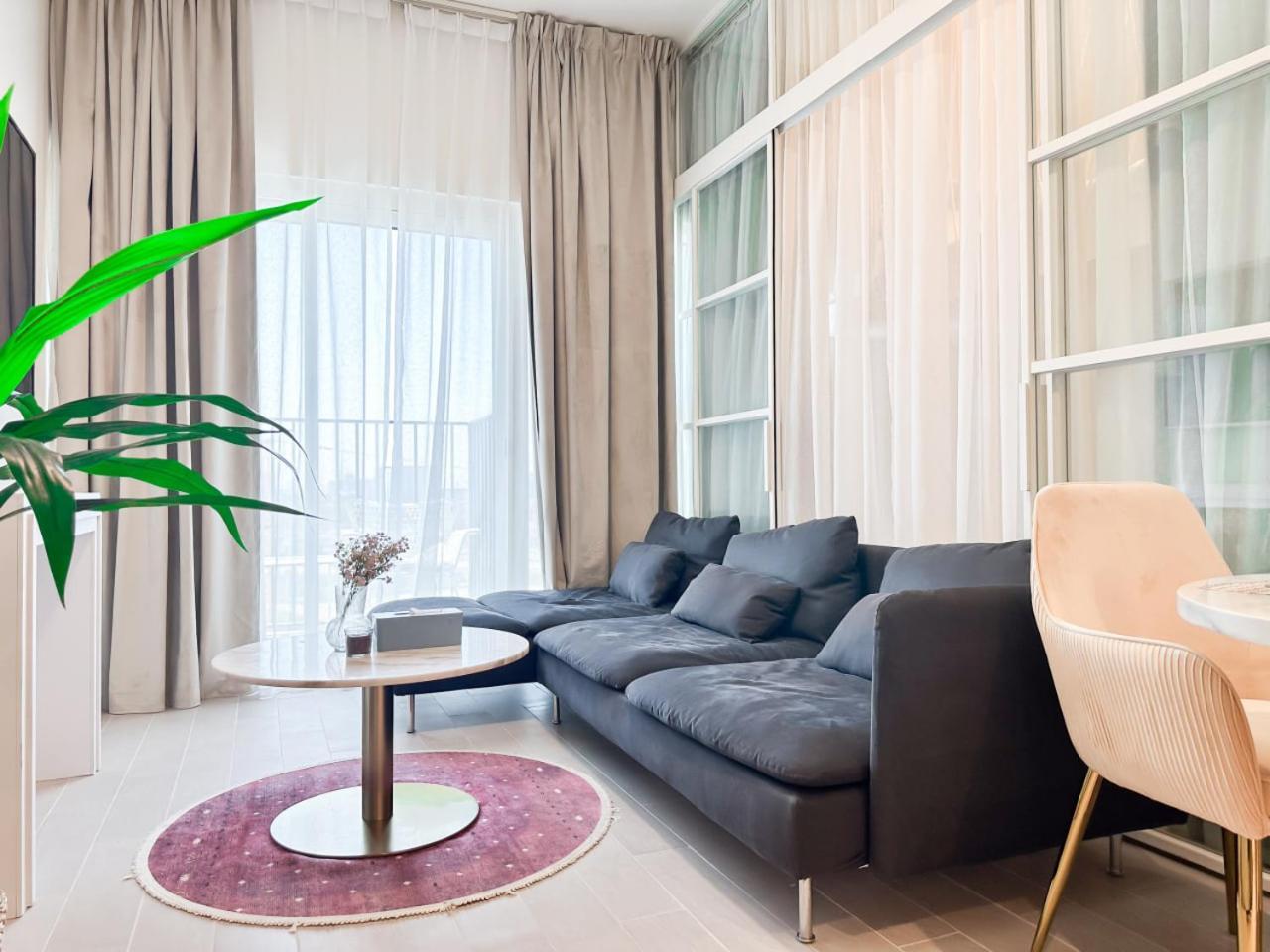 Cozy 1 Bedroom In Golfville Dubai Hills *