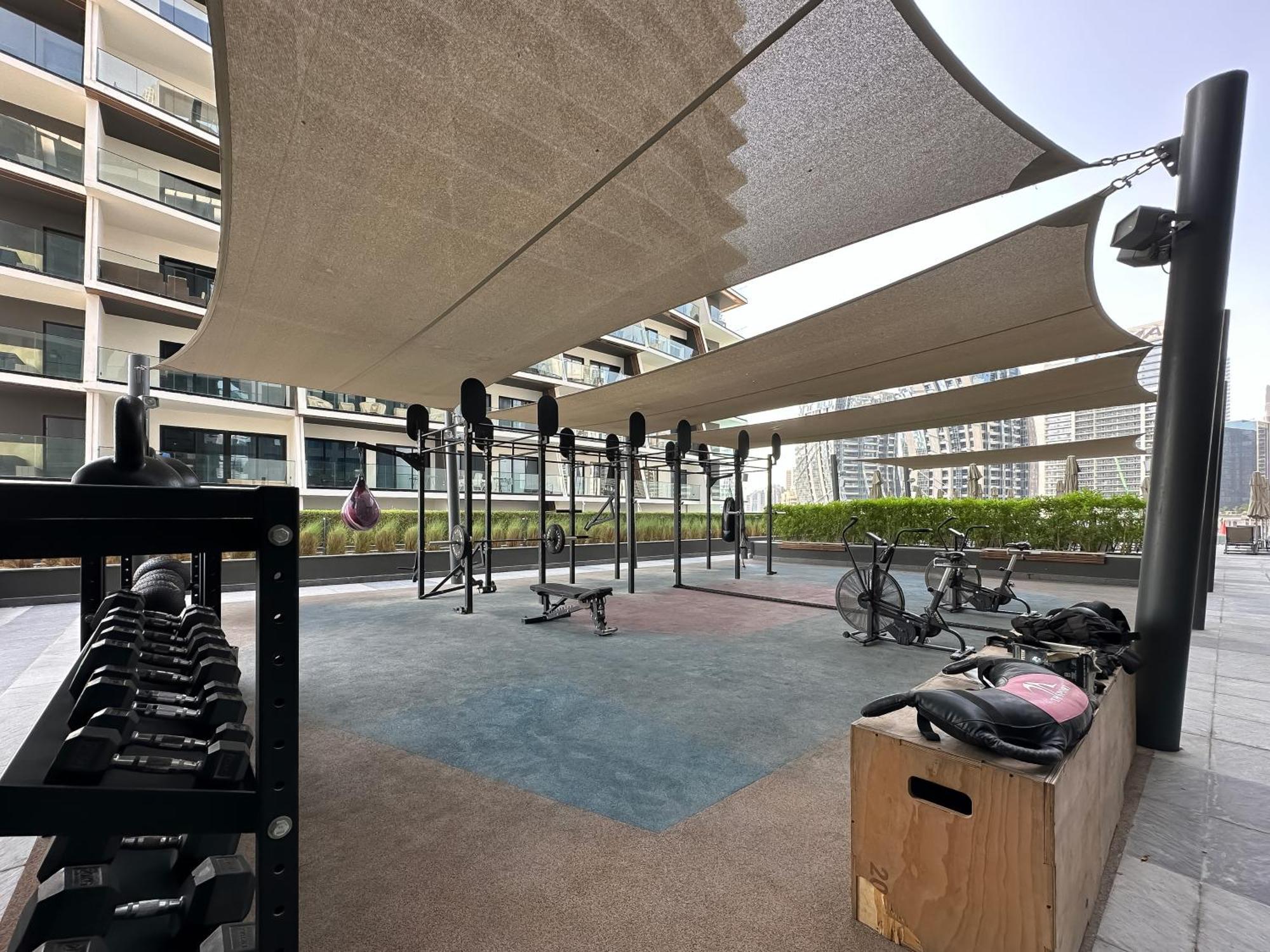 Modern Marvel In Business Bay * Dubaï
