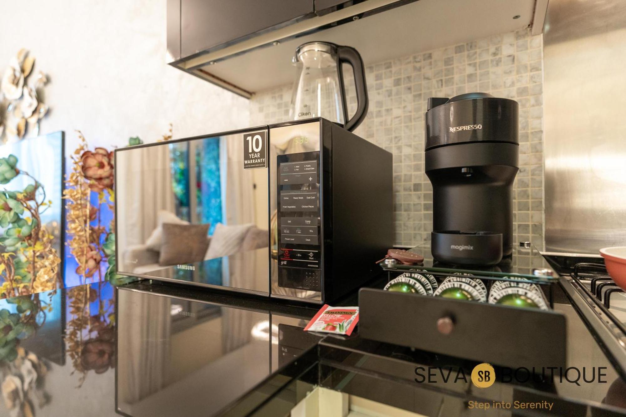 Seva Boutique - Luxurious Dwelling - 5 Mins Walk To Burj Khalifa & 2 Min To Mall Downtown * Dubai