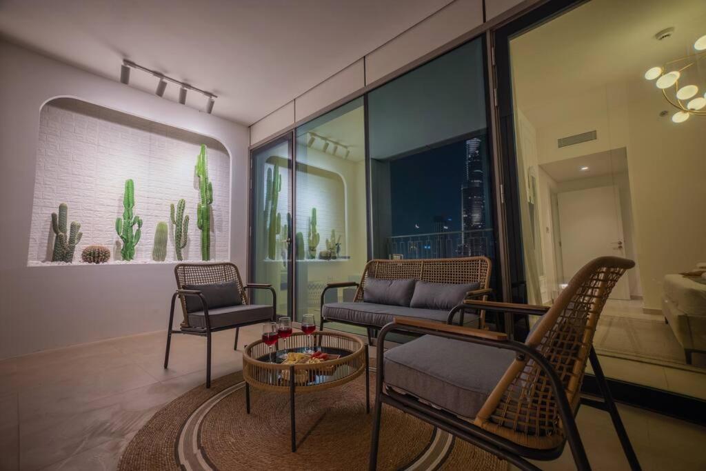 Apartamento Burj Khalifa & Fountain View In Downtown - Opposite To Mall - Super High Floor - Big Balcony Setup *