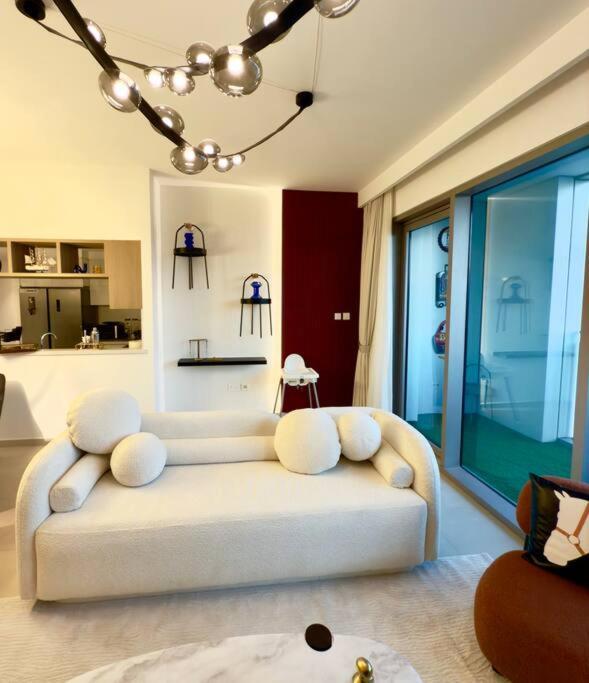 Burj Khalifa & Fountain View In Downtown - Opposite To Mall - Super High Floor - Big Balcony Setup Apartamento