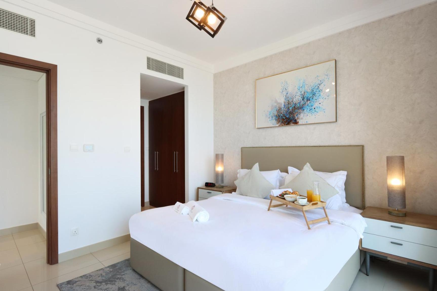 Livbnb - Bright 1br Boulevard Point