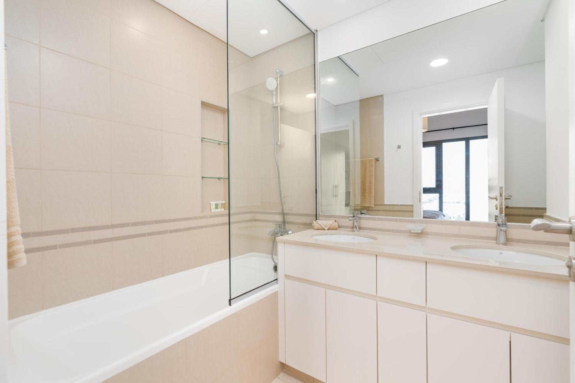 Appartement Urbanhomes - Exceptional 2 Bedroom In A Family Friendly Neighborhood *