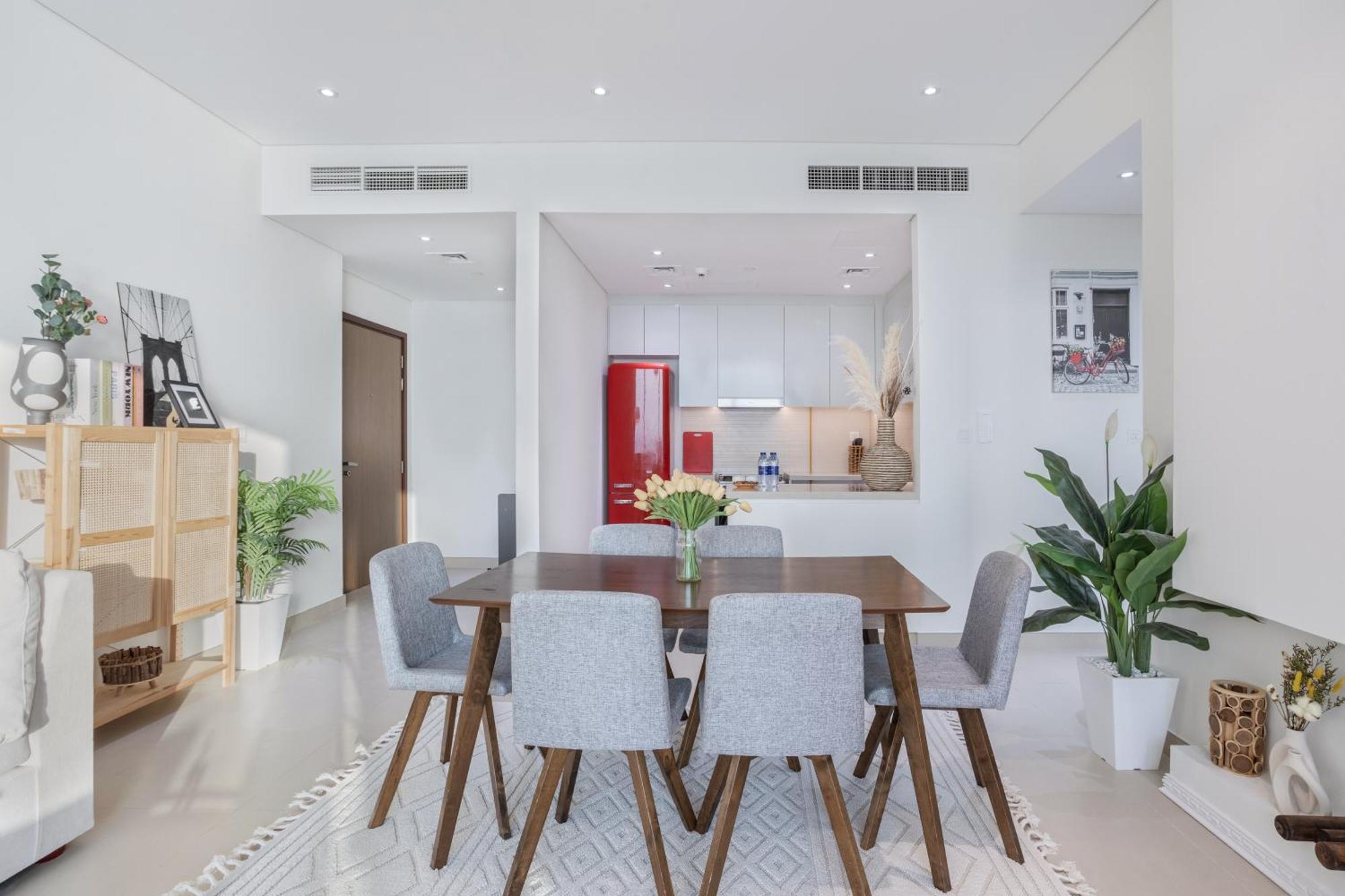Premiere Luxe 2 Bedroom At Marina Beach With Ferris Wheel & The Pier View Apartment