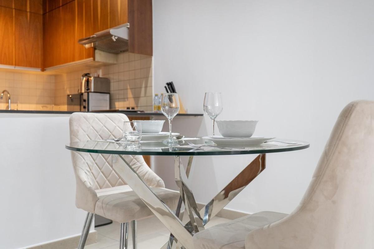 Appartement Wonderful Near Golf Course At The Spirit Tower In Sports Dubaï