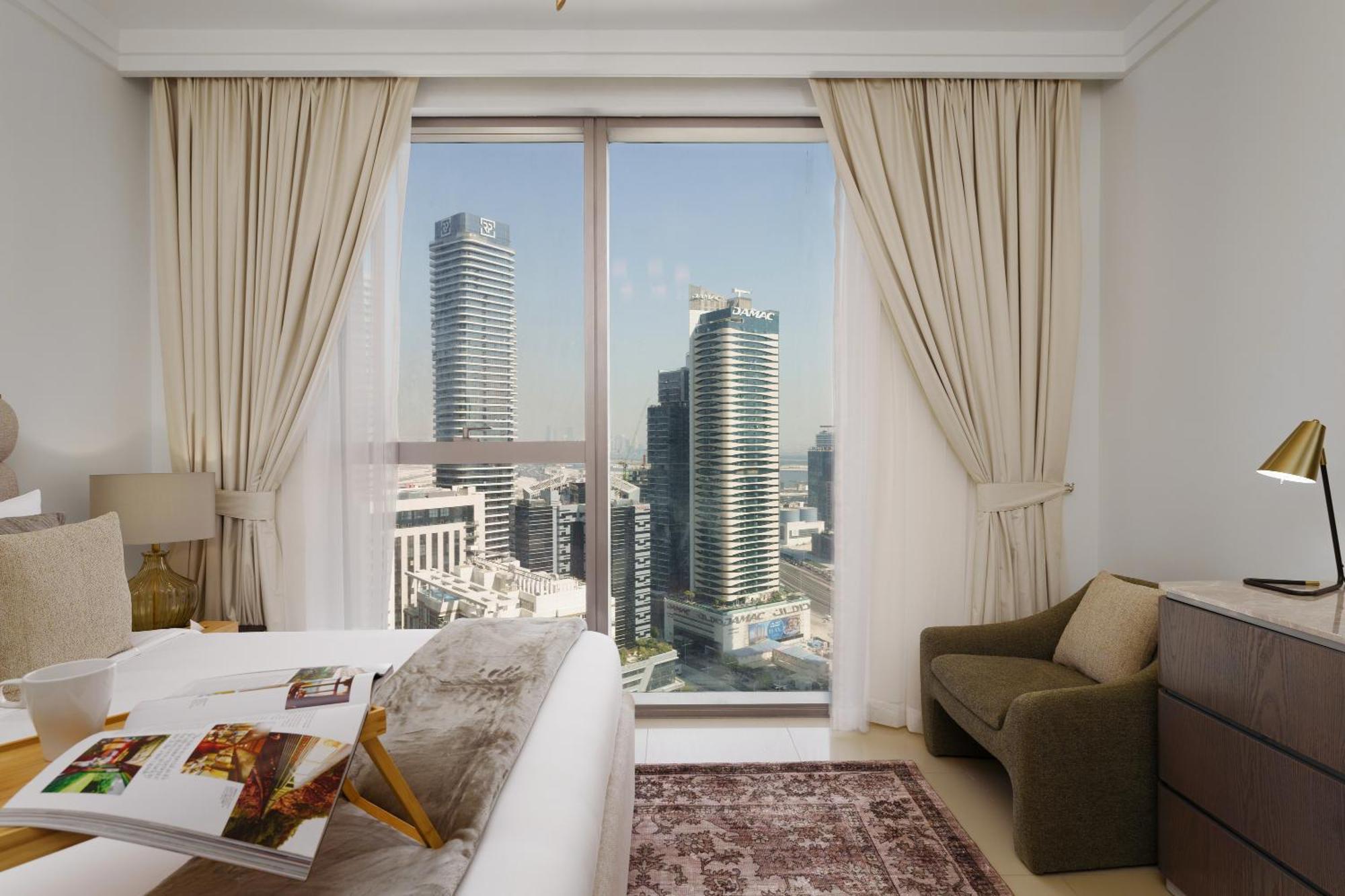Apartemen Maison Privee - Inviting With Fabulous Canal & Skyline Vws