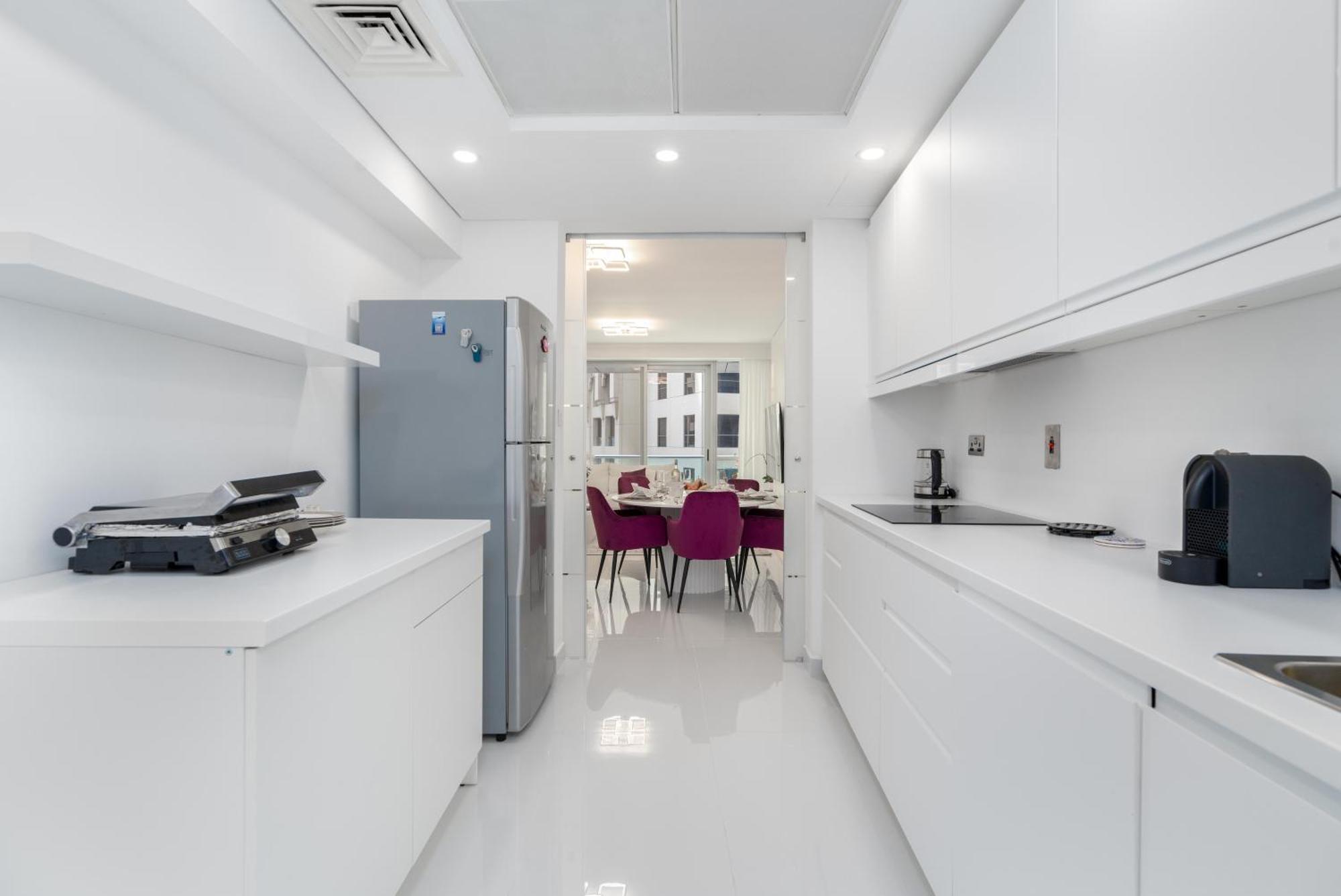 High Class Apartment *