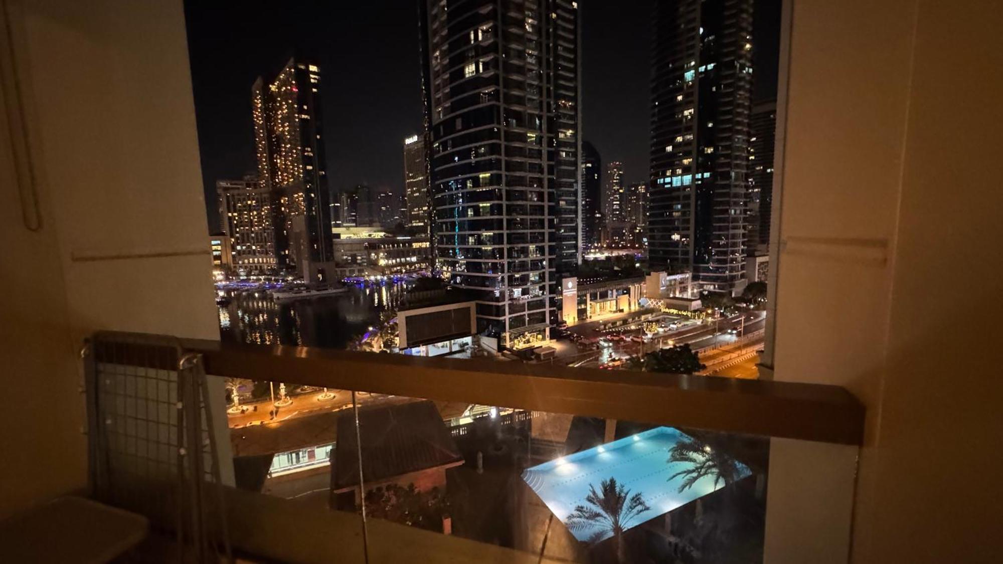 Marina View Executive , 3 Mins Jbr Beach Walk Appart hôtel