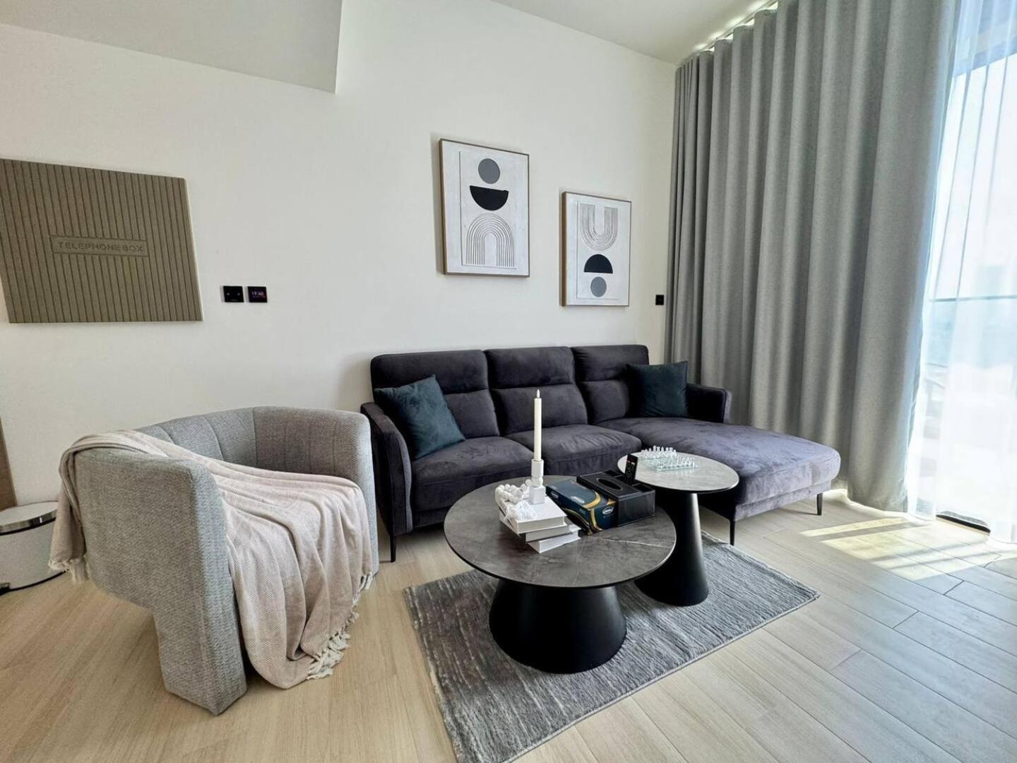 Trendy One Bedroom Appartement