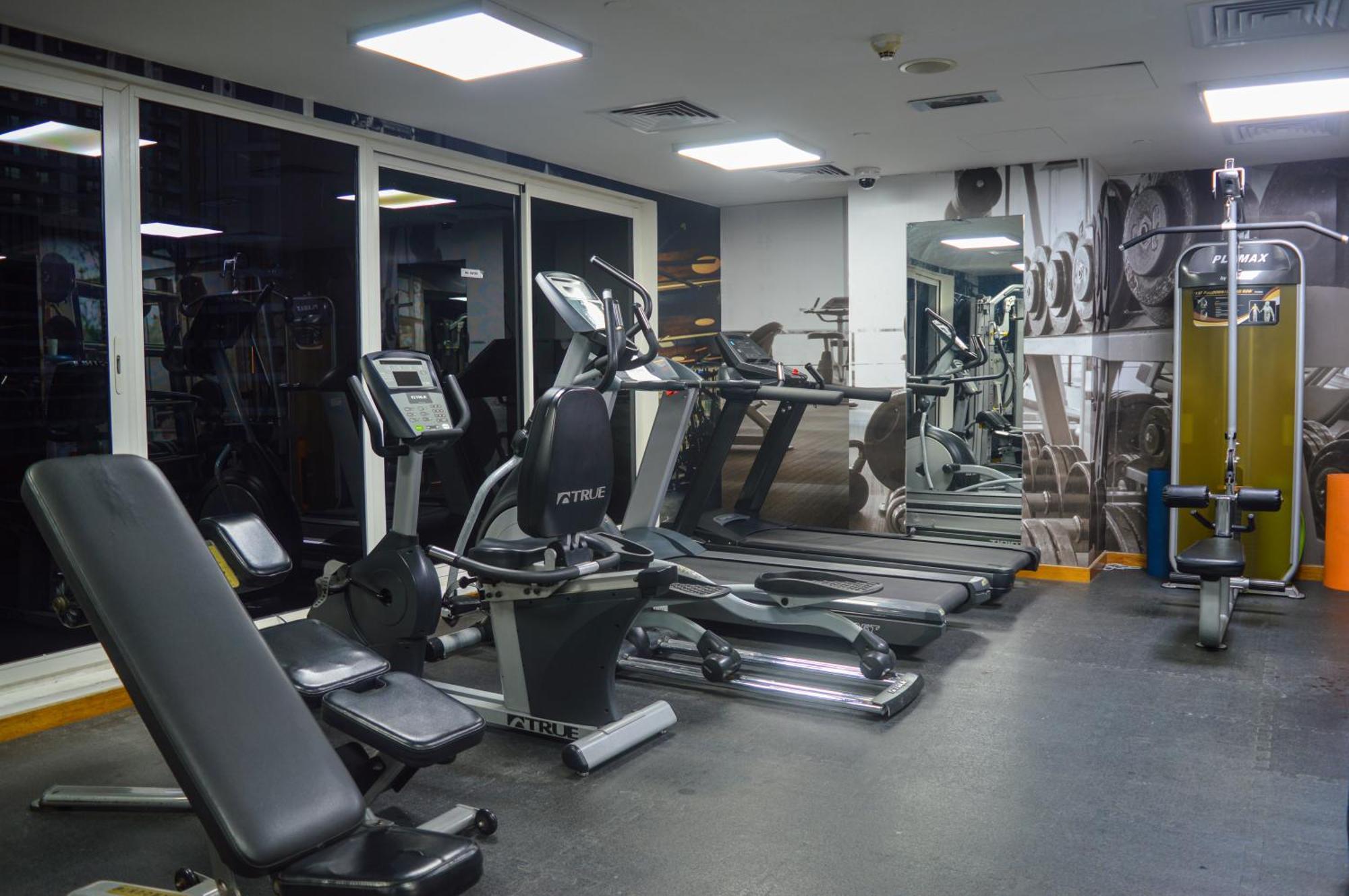 Luxury One-bedroom With Partial Burj Khalifa View - By Sqtourism Apartament Dubai