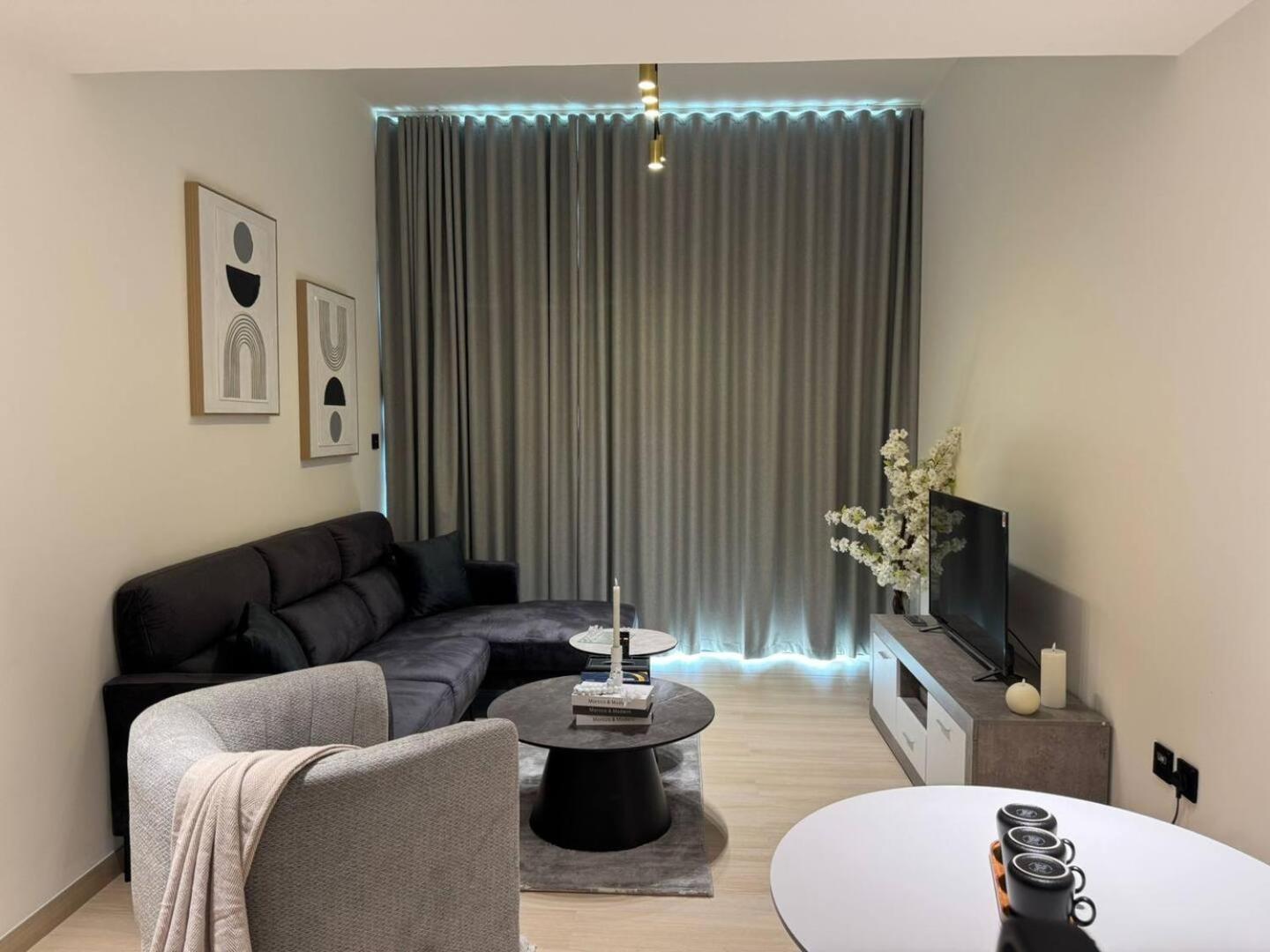 Trendy One Bedroom *