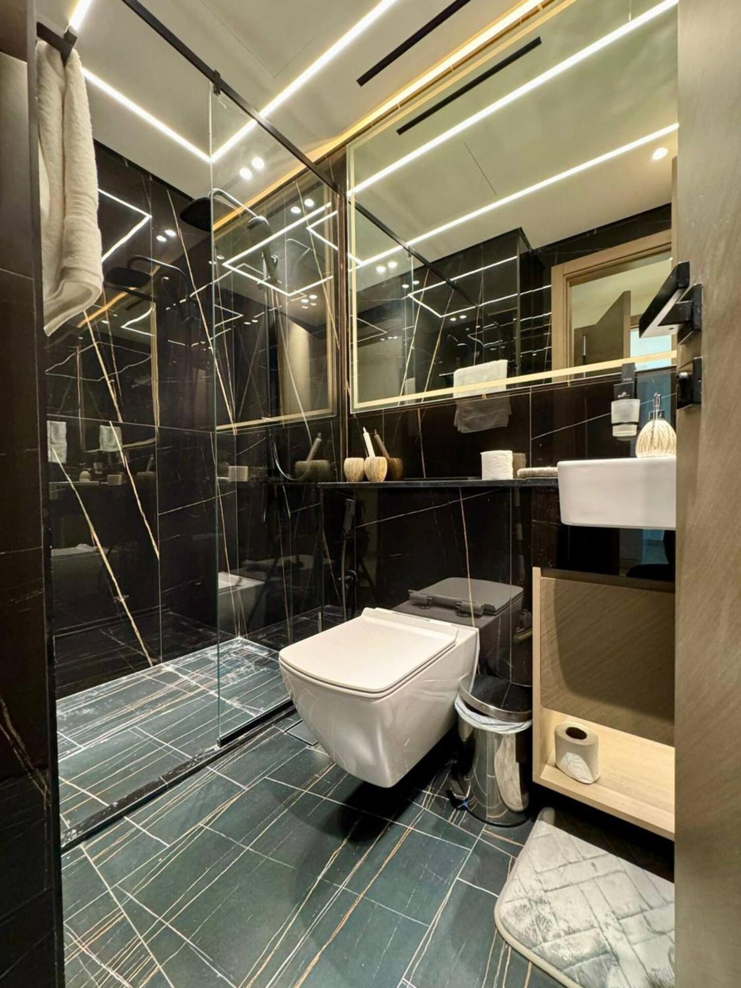 Trendy One Bedroom