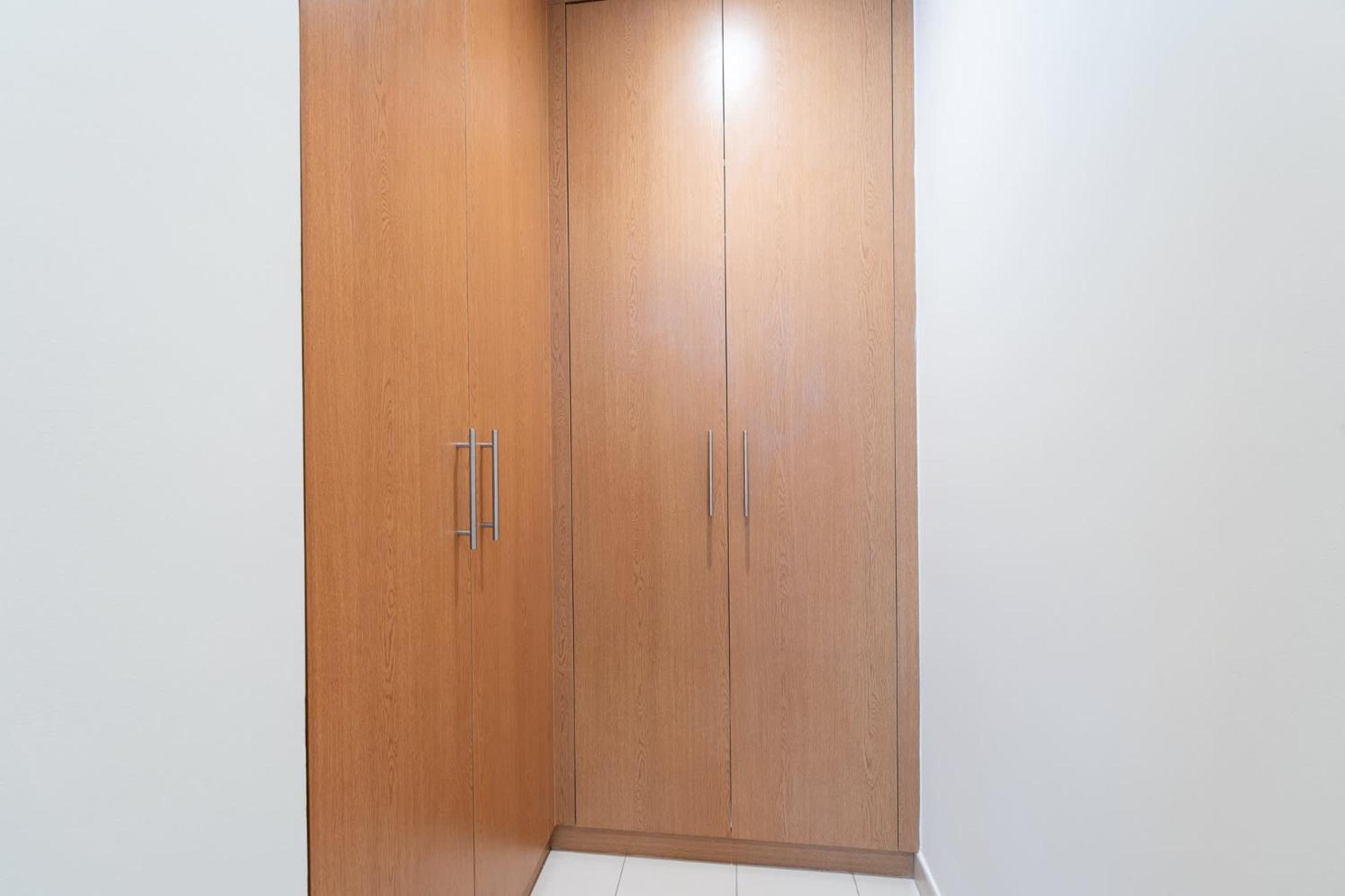 Minimalist And Modern In Business Bay