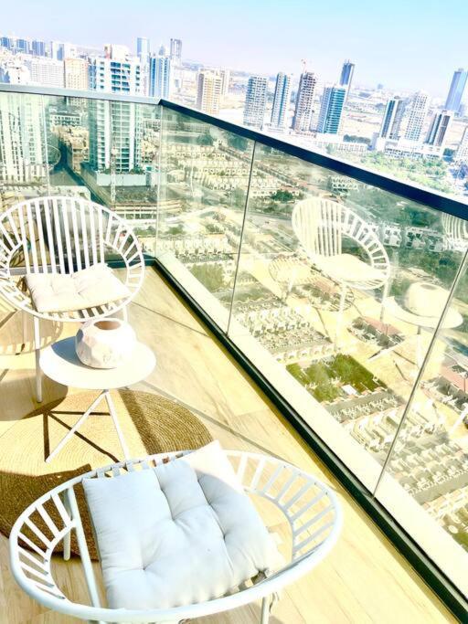 Elegante Vue Parc Et Piscine Au Coeur De Jvc * Dubaï