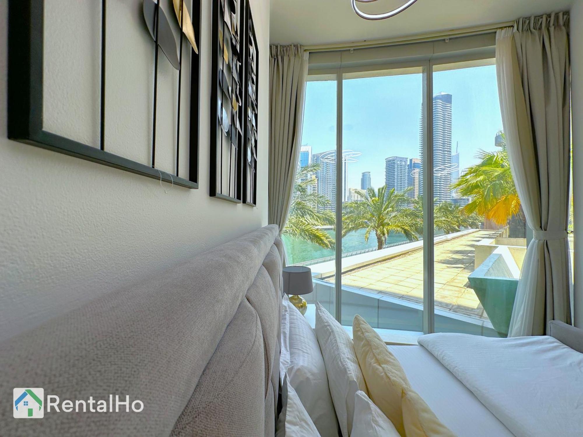 Unforgettable View & Experience Over Canal