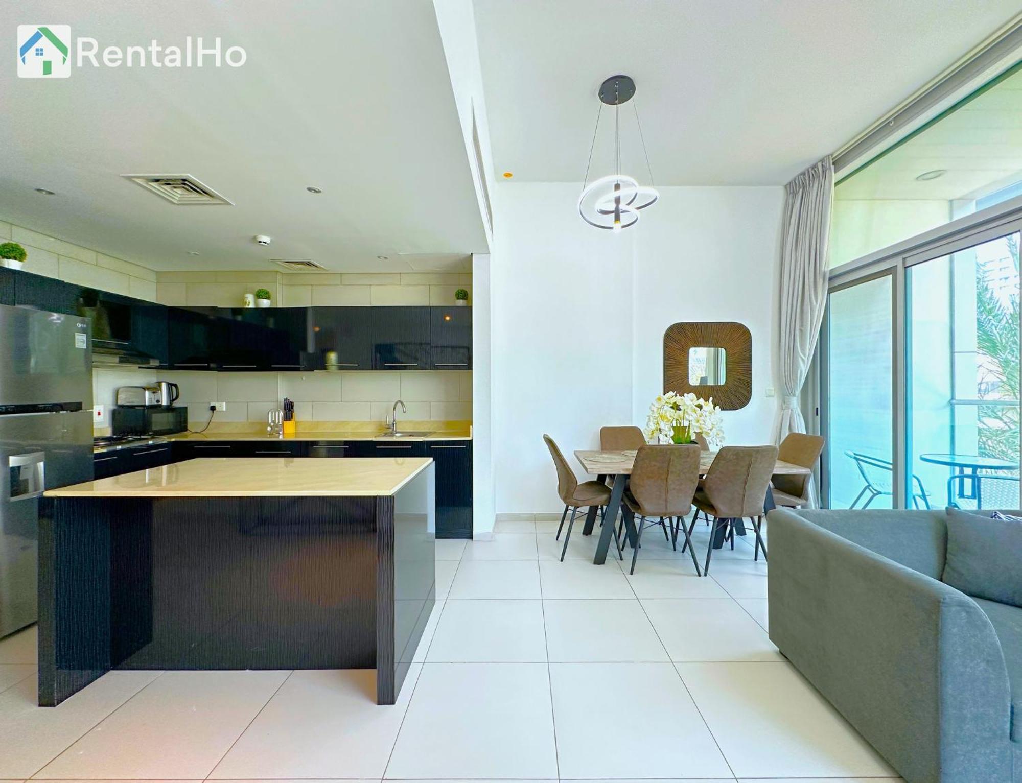 Unforgettable View & Experience Over Canal Dubaï