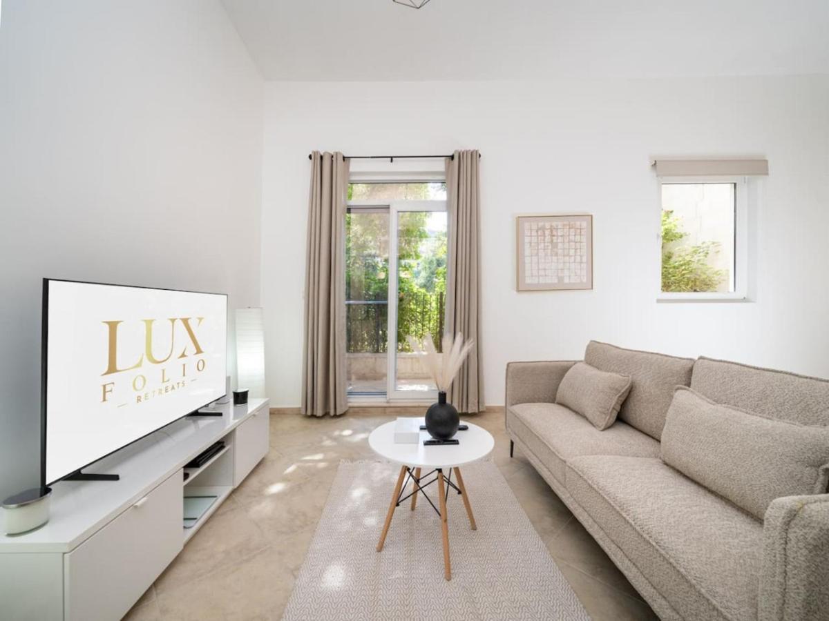 Charming Escape In Motor Dubaï