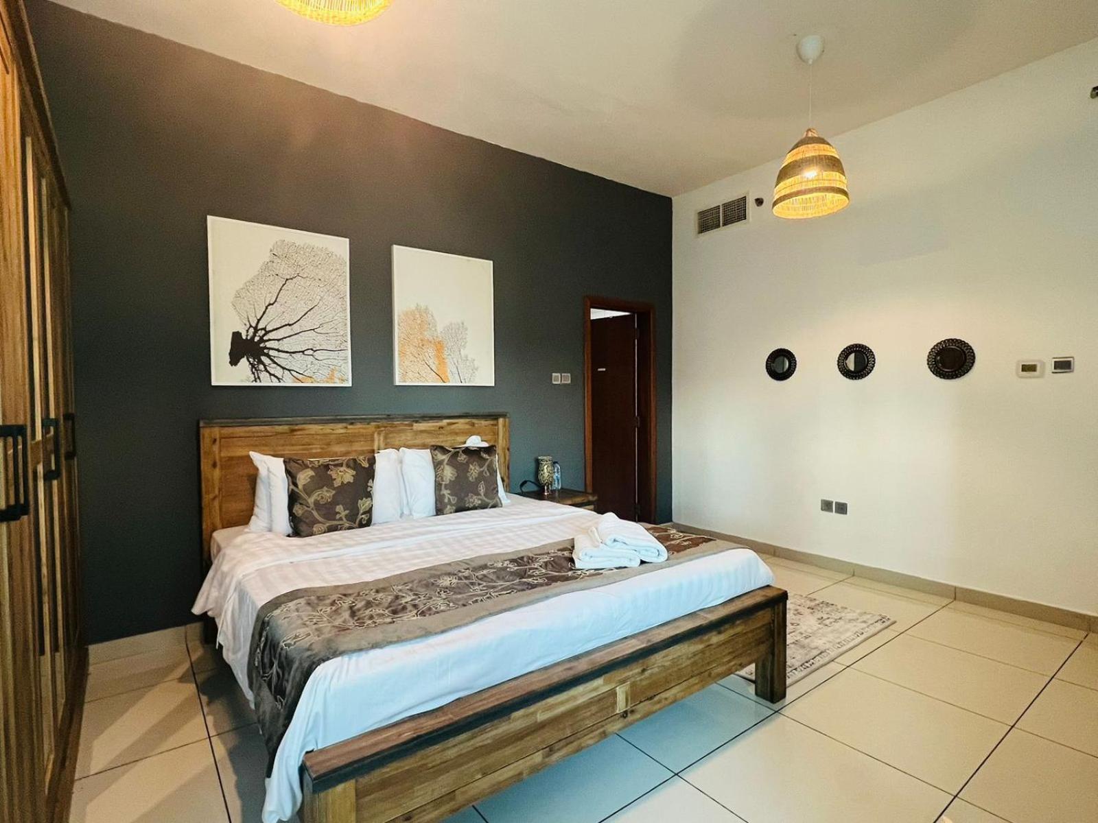 Entire Private Self Catered Marina Appartamento