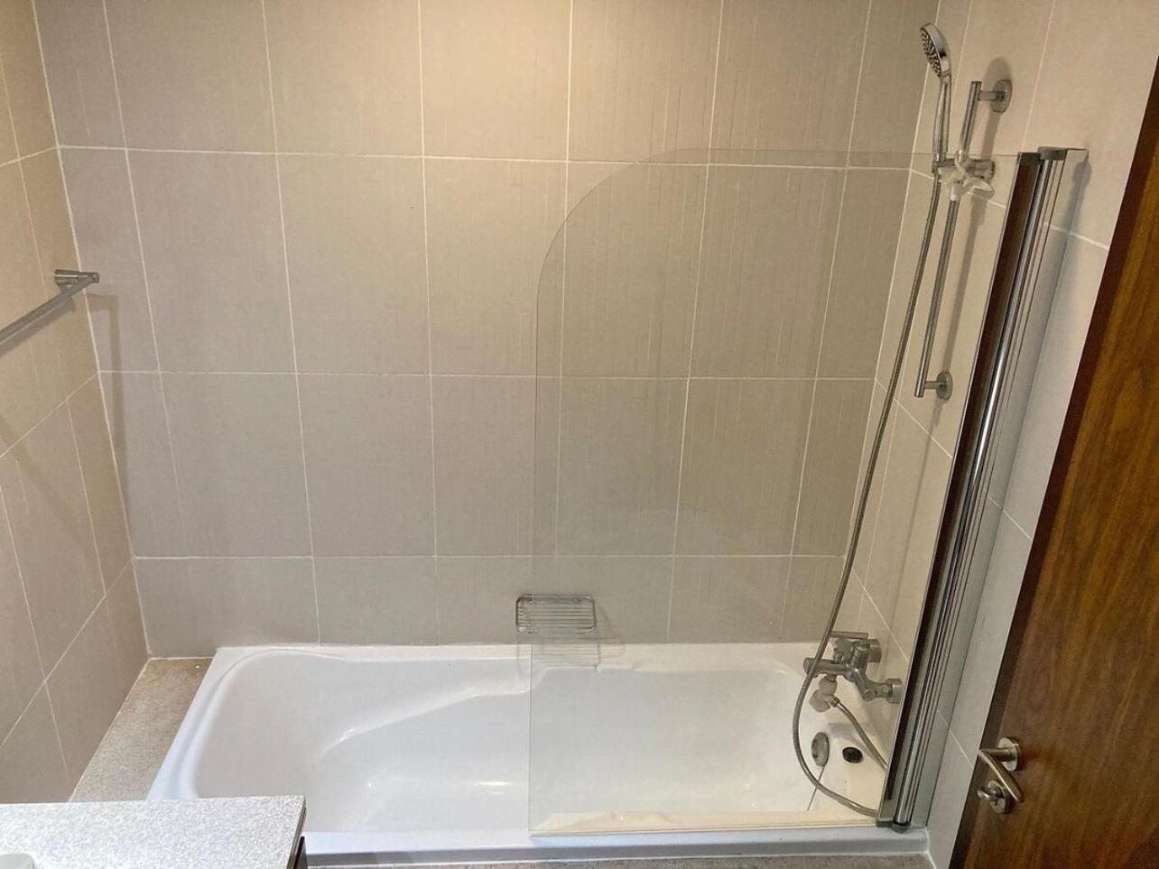 Apartment Stylish 1br With Customized Furniture Dubai