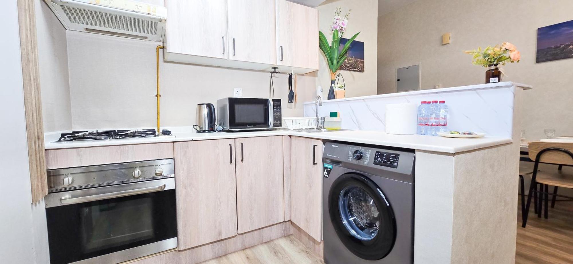 Newly Renovated One Bed D2-1215 Apartemen