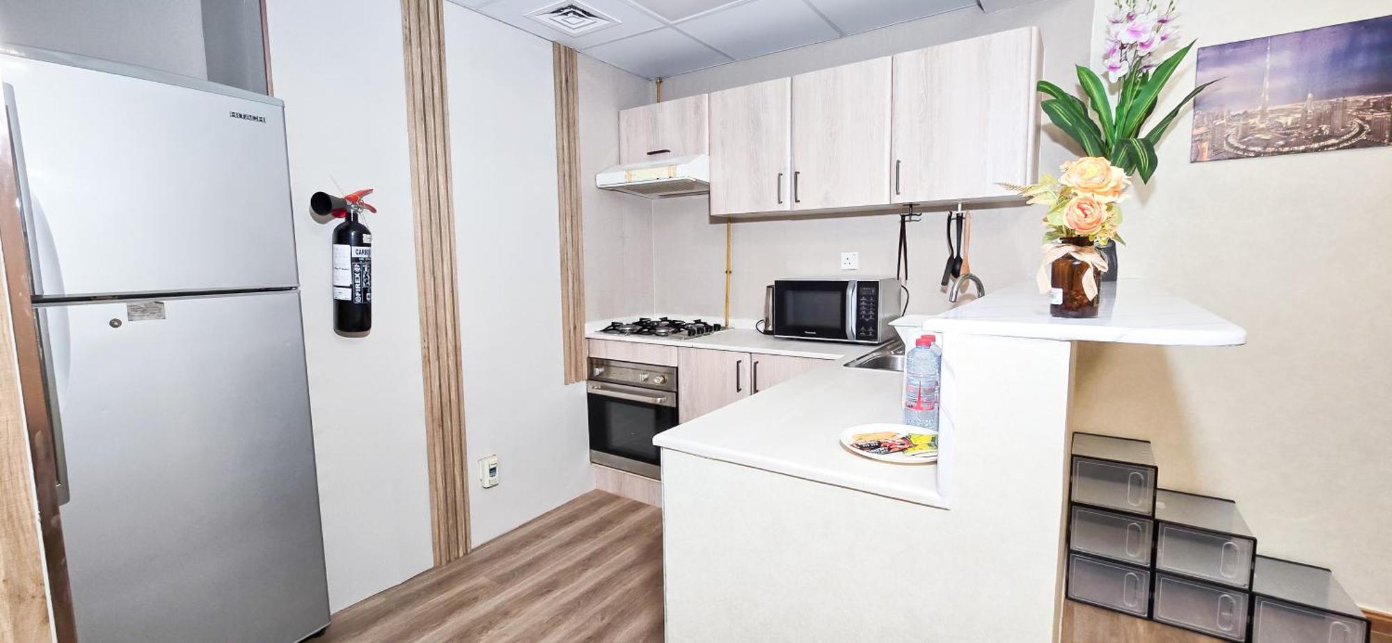 Apartemen Newly Renovated One Bed D2-1215