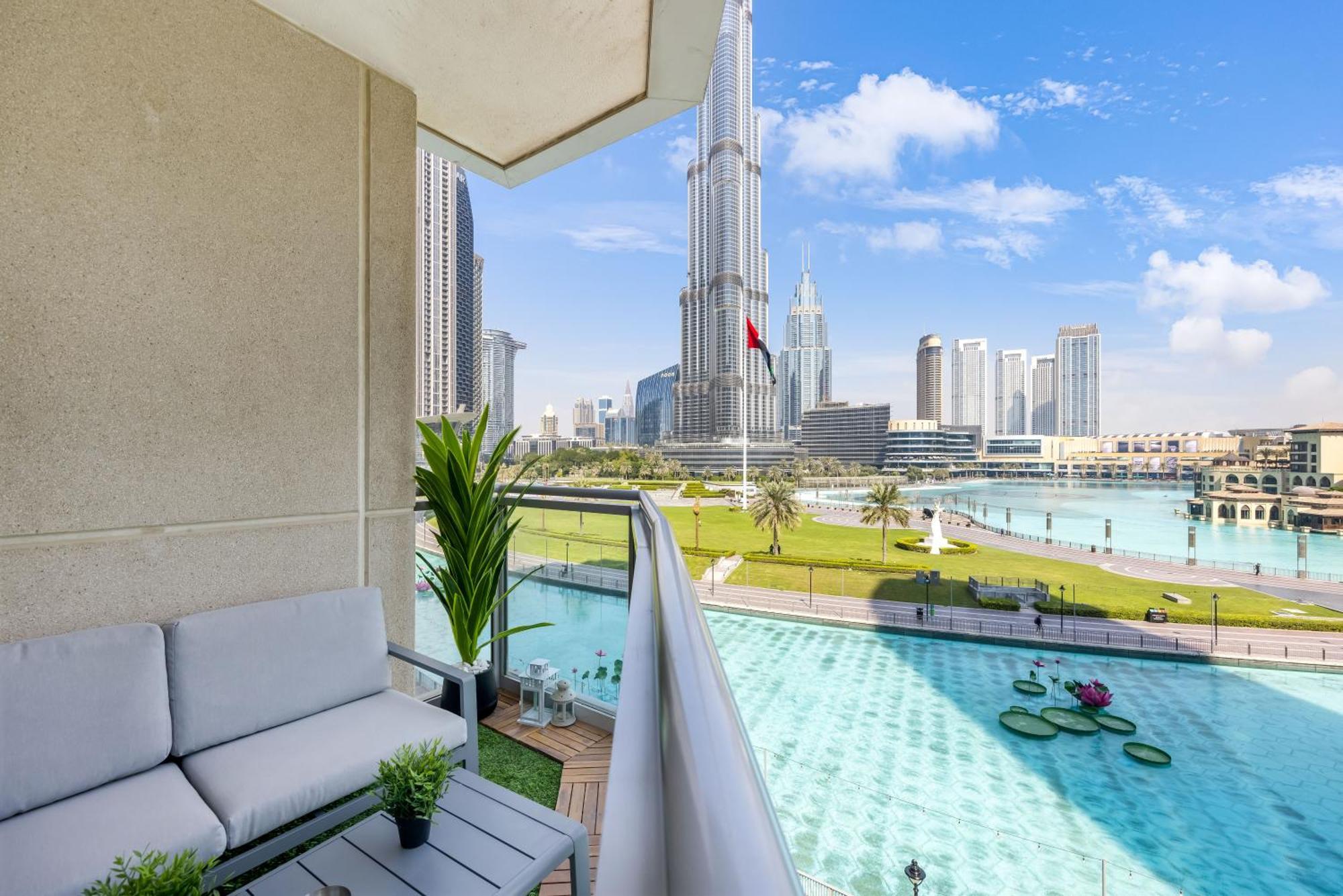 Durrani Homes - The Luxe 3br With Burj Khalifa And Fountain View - Third Without Partition *