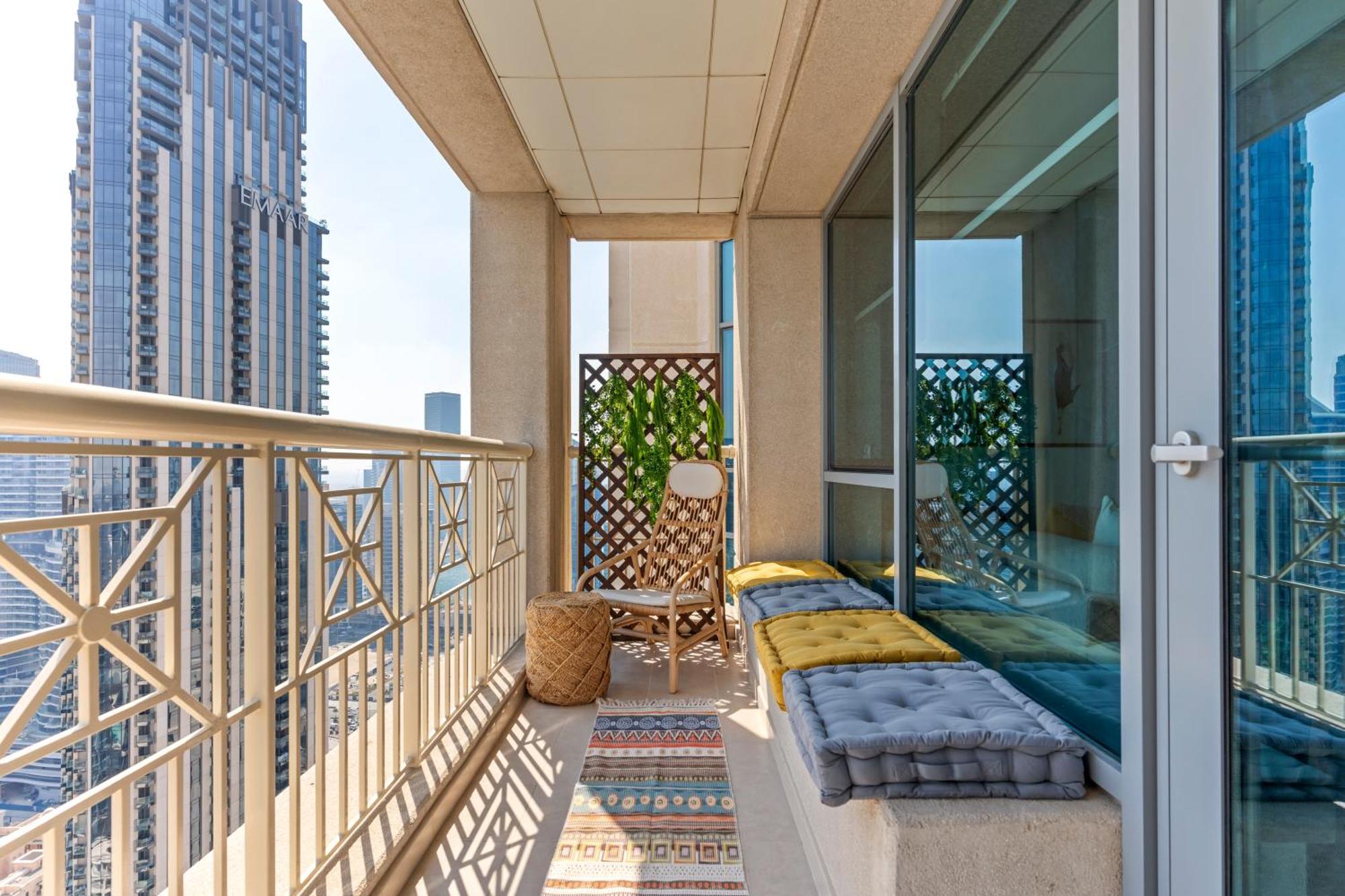 Apartamento Stylish 1br With Iconic Burj And Fountain Views Dubái