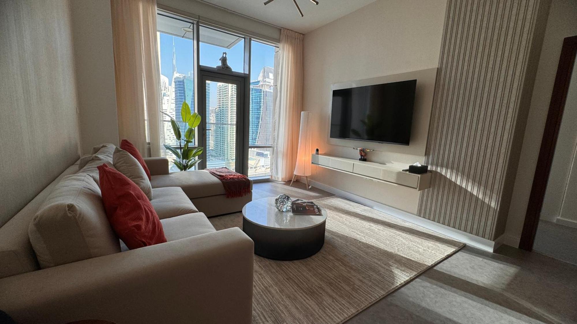 Amazing 1 Bedroom - Downtown Dubai, Canal & Burj Views Dubái