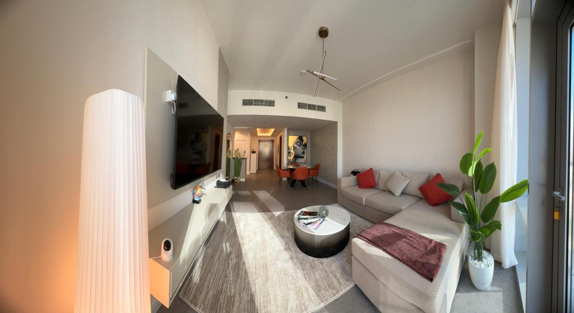 Amazing 1 Bedroom - Downtown Dubai, Canal & Burj Views Apartamento Dubái