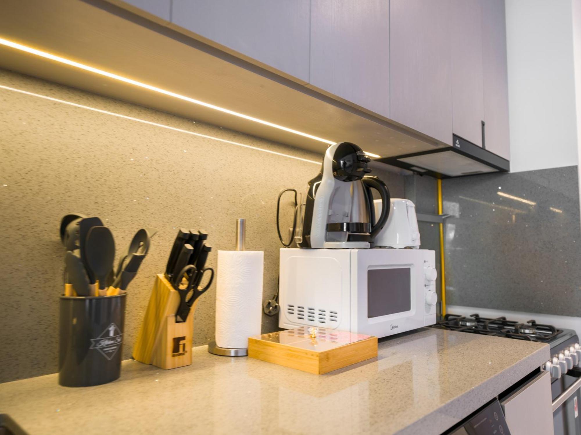 Spacious Stu In Mag 890, Mbr - Meydan Living