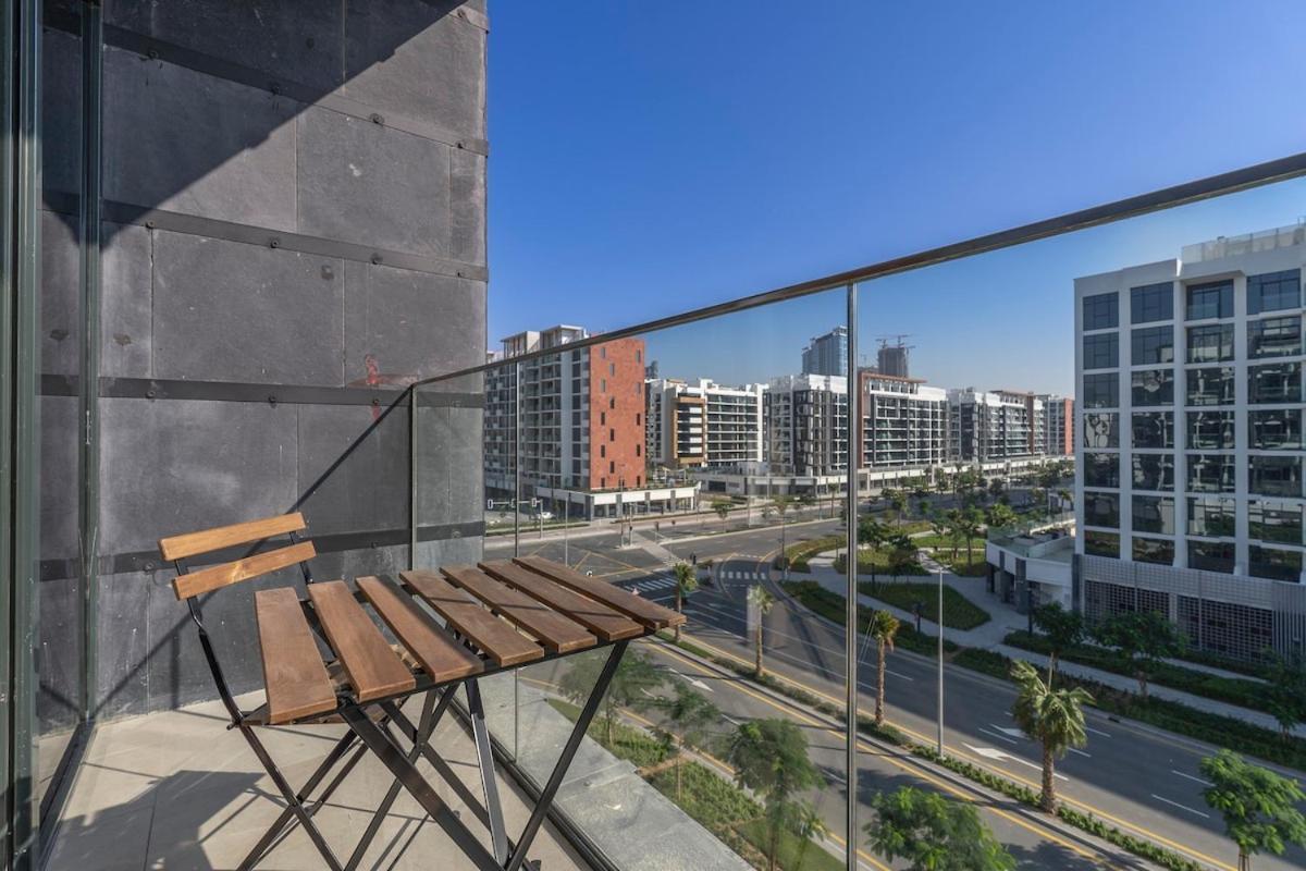 Appartement Lovable Studio With Street View At Azizi Riviera In Meydan One Dubaï