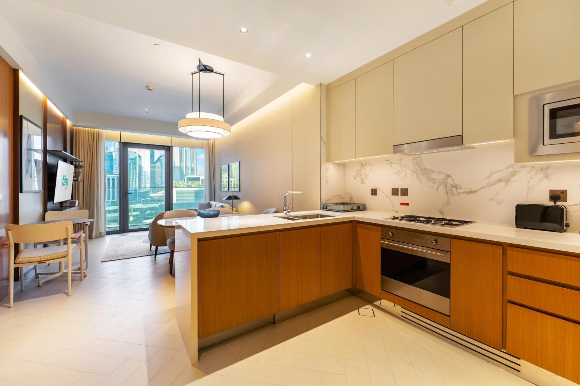Fam Living - Address Residences Opera - Luxurious 2bed