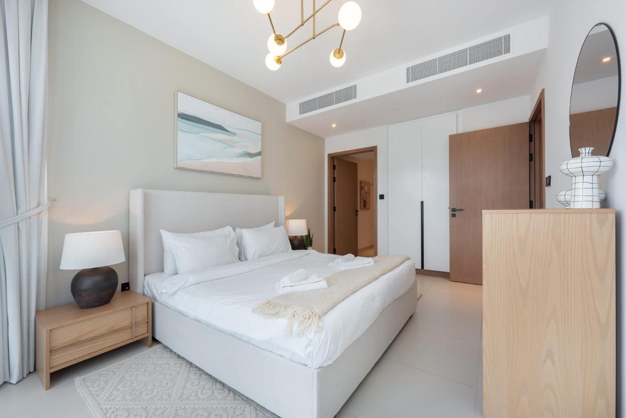 Spacious Cozy 2-bedroom In Marina Appartement *