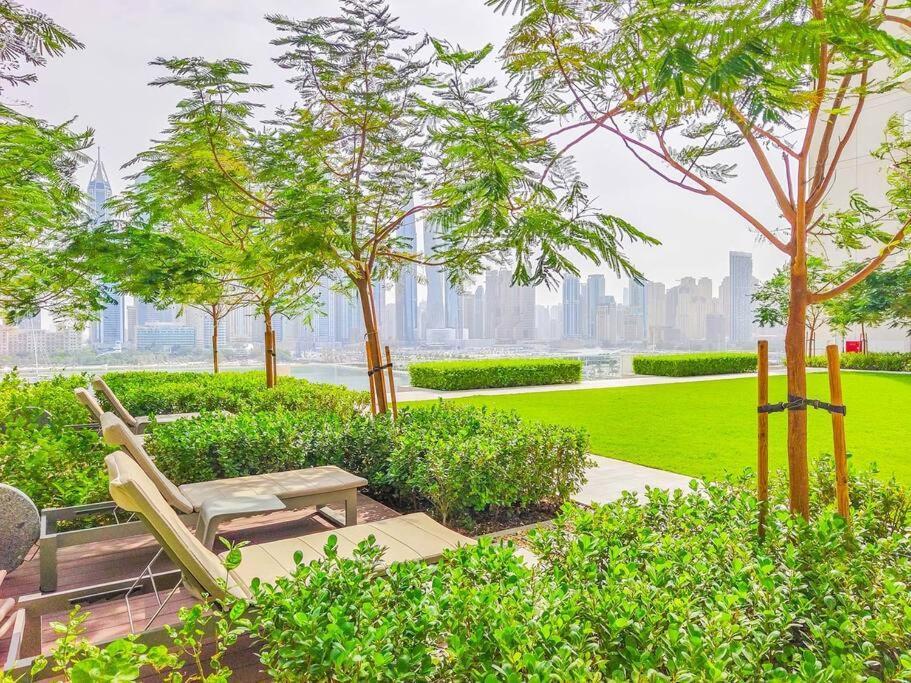 Coastal Luxury 4br With Marina Skyline View Appartement Dubaï