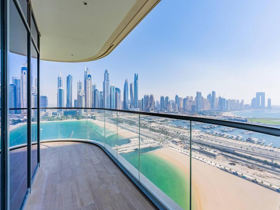 Coastal Luxury 4br With Marina Skyline View Dubaï