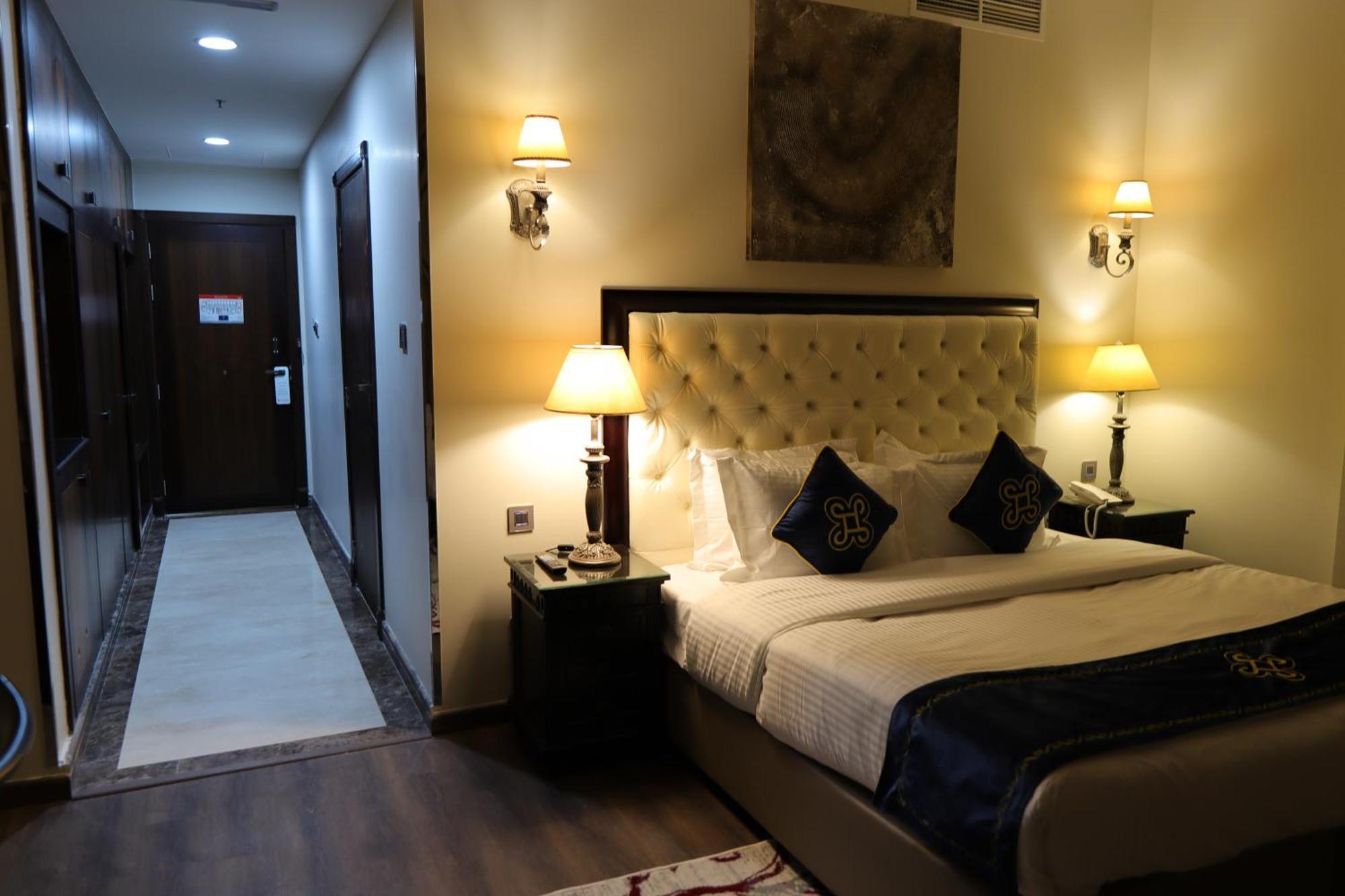 Seven Seas Dubai