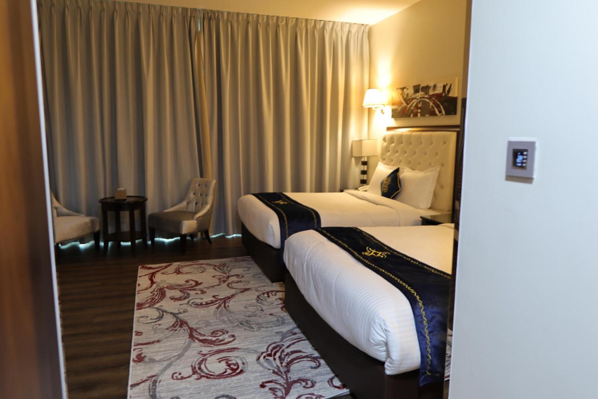 Seven Seas Hotel 4*